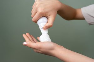 surprising-things-you-can-clean-with-shaving-foam - NW Maids House Cleaning Service Surprising Things You Can Clean With Shaving Foam