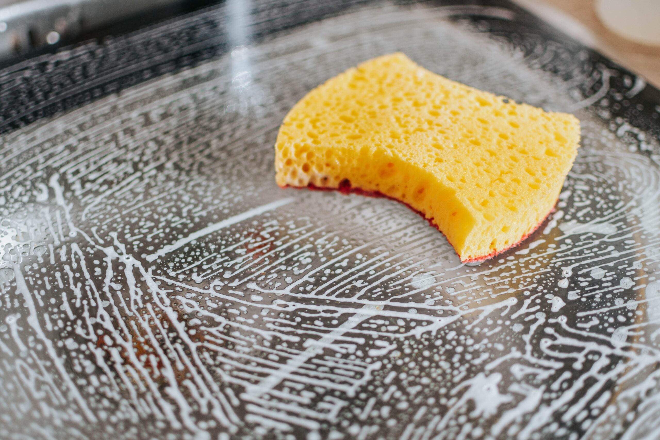 How to Clean a Sponge Don't Throw it Away