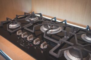 A Thorough Guide on Cleaning Stovetop Elements