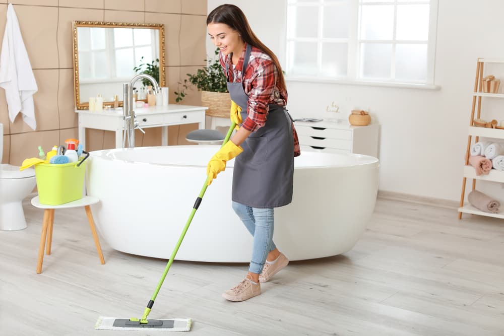 6 Tips for Maintaining a Clean Home Between Maid Service Visits