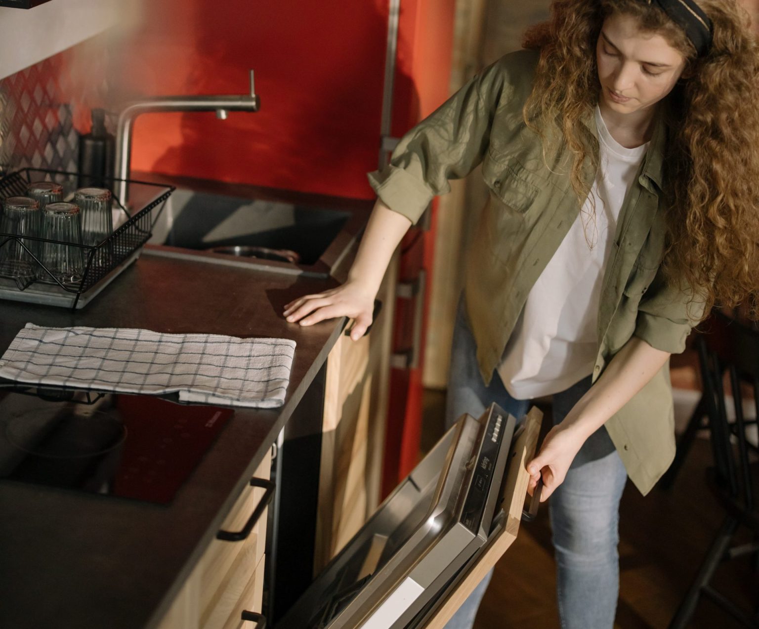 Why Do Glasses Get Cloudy in the Dishwasher? NW Maids