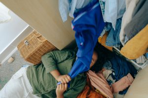How to clean a Clothes Closet