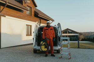 How to Spot a Reliable House Cleaner