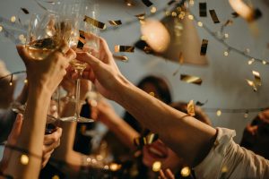 How to Clean Up After New Year’s Eve Parties
