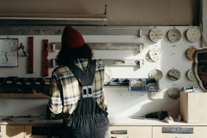 Tips for Quick Seasonal Garage Cleaning